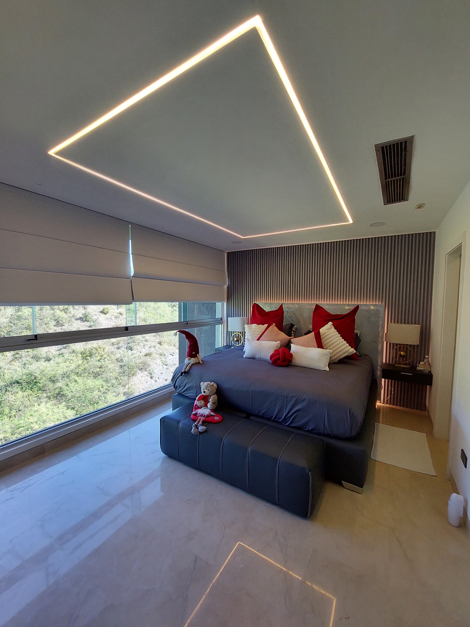 SPECTACULAR PENTHOUSE IN ALAMEDA SUITES